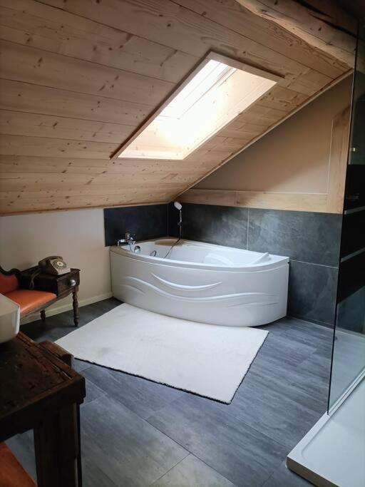 Villa La Basse Aubin Épinal Esterno foto